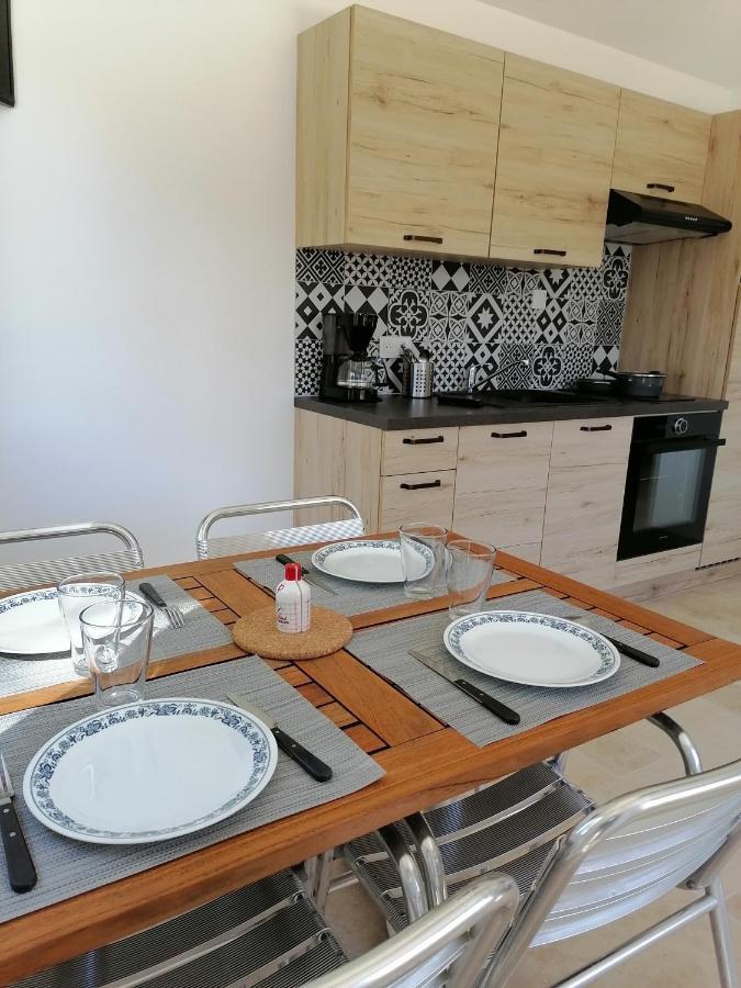 Petite Maison Refaite A Neuf Proche Plage 메제 외부 사진