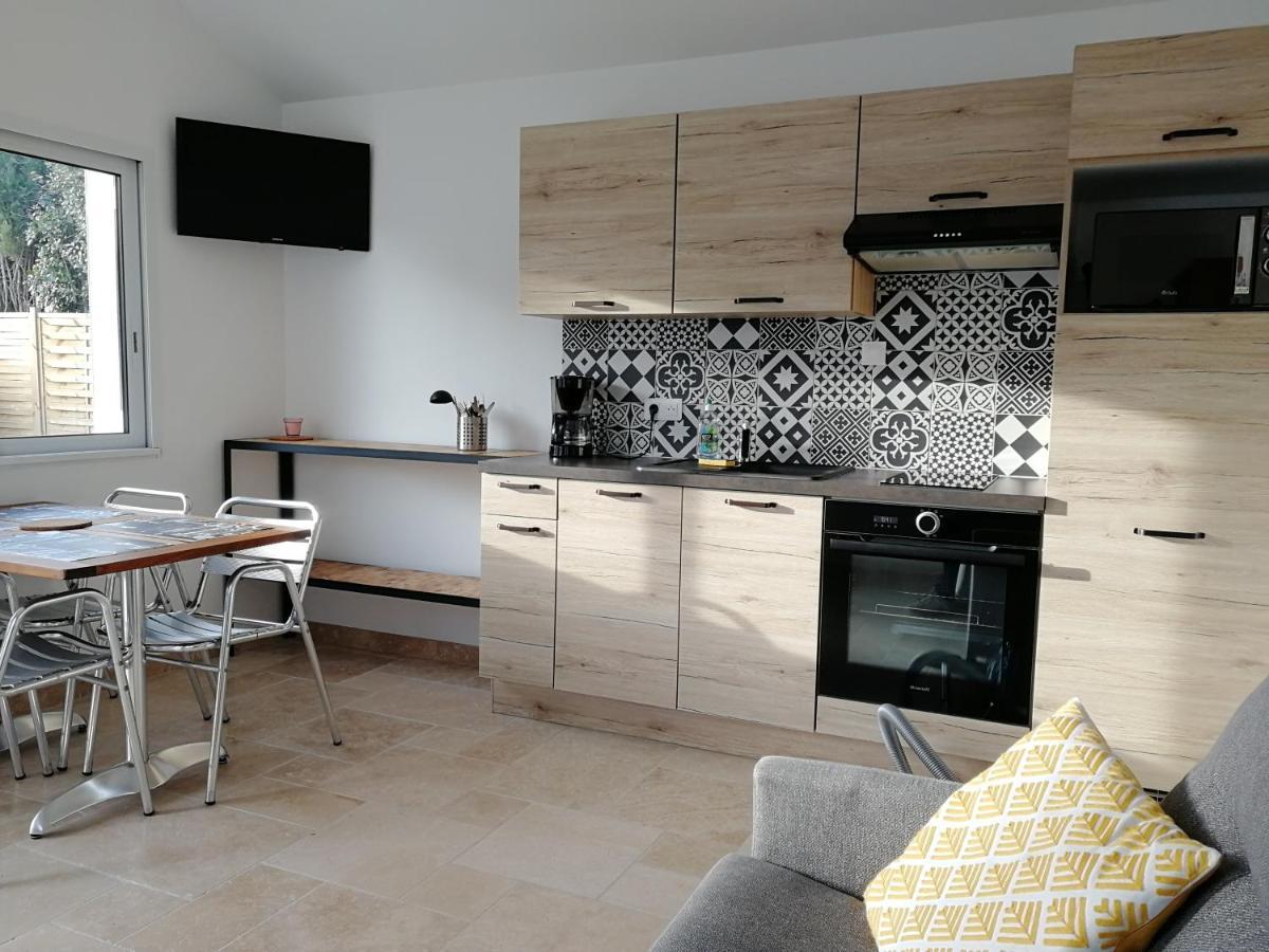 Petite Maison Refaite A Neuf Proche Plage 메제 외부 사진